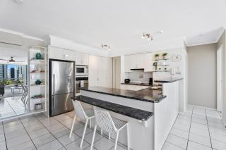 Moorings - HR Surfers Paradise - Apartment 39 - 5
