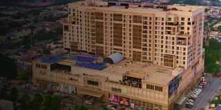 Goldcrest Mall Luxury apartments One Bedroom Suite DHA phase 4 - 6
