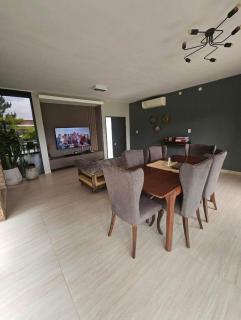 Casa de categoría en Country - Santa Fe - 2