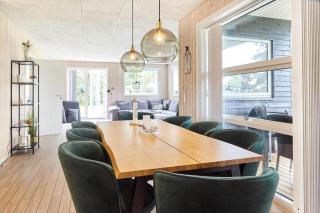 11828 Nykøbing Sj - Poppelvænget 4 - 5