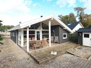 8 person holiday home in Frørup-By Traum - 0