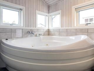 8 person holiday home in Frørup-By Traum - 9