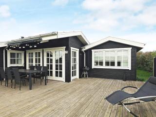 8 person holiday home in Løkken-By Traum - Løkken - 8