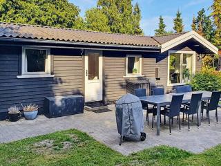 6 person holiday home in Højby-By Traum - 7