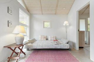 84174-Knebel-Fuglsovig-301 - 1