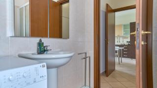 App 14 Accogliente Appartamento con Balcone - 8