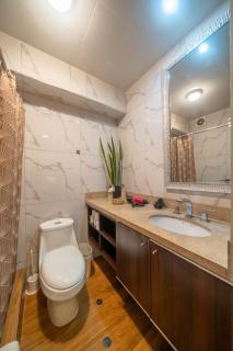 Luxury Flat Miraflores Pool Gym Fast WiFi Balcony - 1