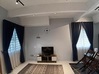 Syaza Haven Homestay - 0