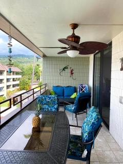 Lovely 2 bedroom condo with ocean view - 2