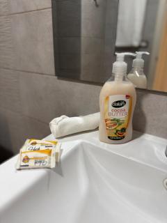 Modern apartment with ocean view - 5