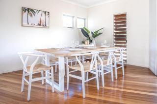 Beachside House in Sebel Resort - 9