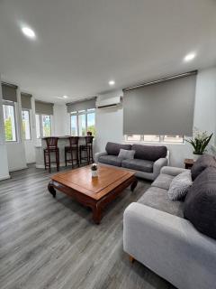 Arena Lobak Villa Retreat, Spacious Stay with Billiards, Karaoke, BBQ - Seremban - 1