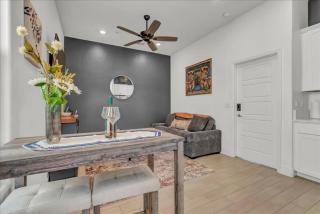 Peaceful Guest Casita with Private Entrance and No Cleaning Fee - Hanford - 7