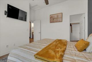 Peaceful Guest Casita with Private Entrance and No Cleaning Fee - 1