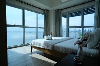 Bayshore Sunset Suite - 4