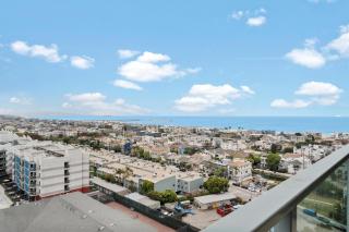 Breezy & Beautiful - 3BR Marina del Rey Getaway - 4