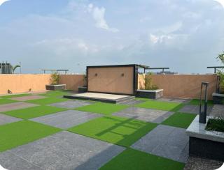 Vibrant Vision Near Airport with Coffee Maker & Wifi - 8