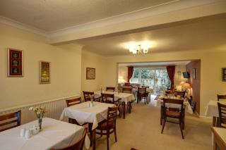 Churston Way Lodge Guest House - 2