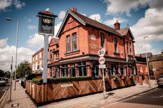 The Queen's Head - 0