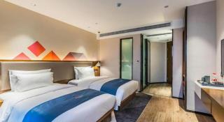 Borrman Hotel Ji'nan Aoti Center East Provincial Hospital - 4