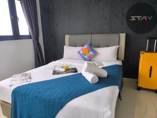 Meridin Sovo 1BR Couple Stylish Netflix BySTAY - 8
