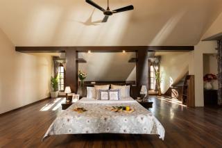 Nirvana Luxurious Pool Garden Villa in Vasai - 2