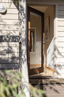 The Willows Coastal Retreat in Old Ocean Grove - 4