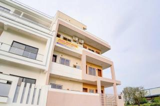 Hotel O akshat guest house - 0