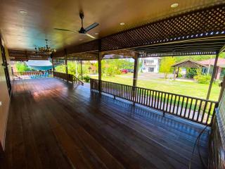 Jarah Residence, Classic Home Staycation - Port Dickson - 6