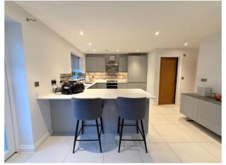 Modern Room Stay - Birmingham - 4