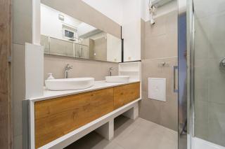 Marton's Dessewffy Apartments - 1