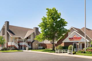 Hawthorn Suites by Wyndham Tinton Falls - Tinton Falls - 9