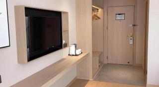 GreenTree Inn Chizhou Pingtian Lake Qingfeng Avenue Business Hotel - 2