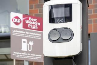 Best Western Plus Hotel Papenburg - Papenburg - 3