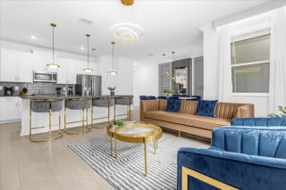 4 Bedrooms 3 Bathrooms Storey Lake 2449Rt - 9