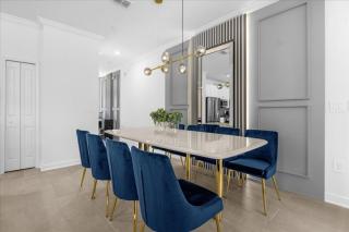 4 Bedrooms 3 Bathrooms Storey Lake 2449Rt - 6