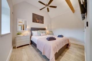 Quaint converted stables in Carlby - 7