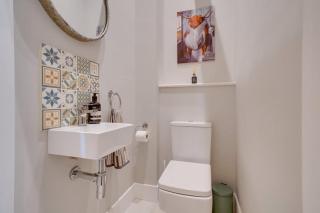 Quaint converted stables in Carlby - 1