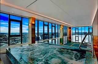 Luxury apartment & free parking - 4