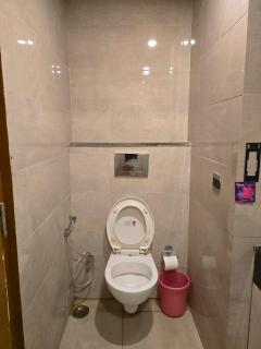 Private Room in Omaxe Hazratganj Lucknow - 9