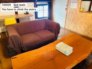 TAKIO 5 guesthouse - 9