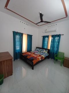 New Palm Beach Residency - 1