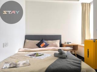 RNF 2BR Cozy Modern City Gateway Netflix BySTAY - 4