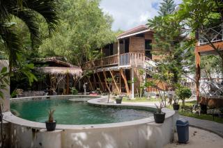 Serene Beach Villa - 2