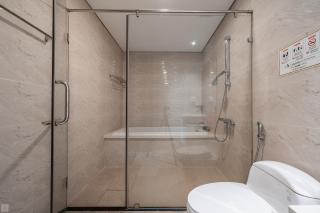 Landmark SkyView Premium Stay - 8
