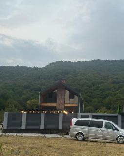 Pine Barn House - 2