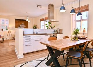 GRÄFIN ANNA - Design-Apartment in der historischen Hinterburg Schlitz - nahe Fulda und Bad Hersfeld - 0