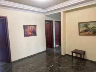 City Center 3 Bedrooms 2 Bathrooms apartment with Balcony - 6