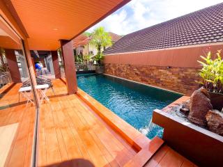 West Key Kamala Apartment - 8