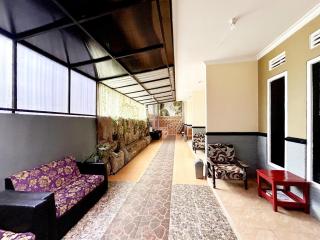 Lancar Homestay Syariah near BNS Mitra RedDoorz - 7